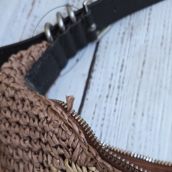 Free People NEW Santorini Straw Tote Bag Neutral Raffia Leather NWOT Slouchy Bag - Picture 9 of 9